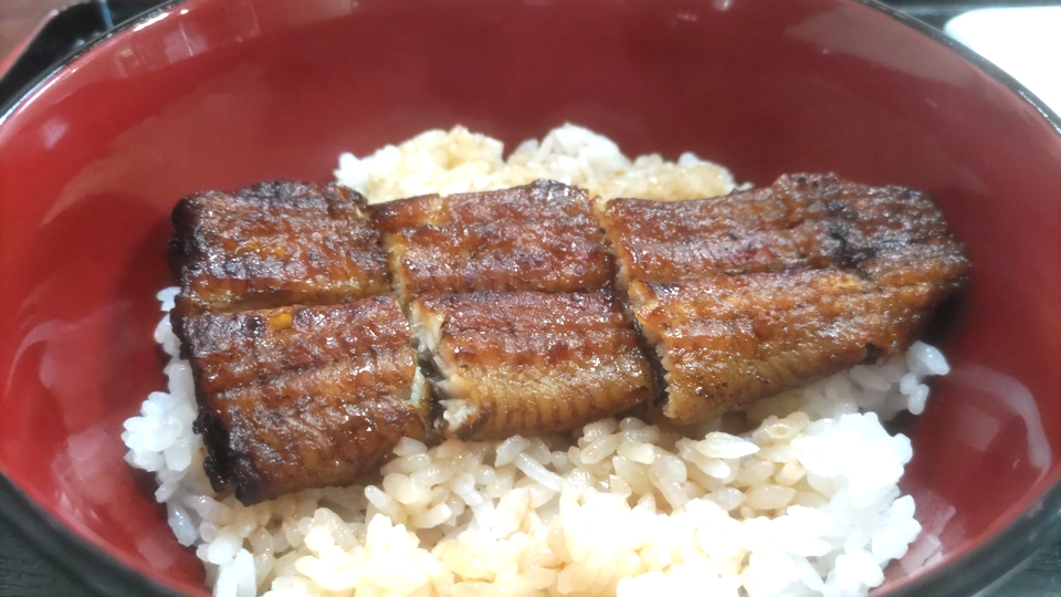 うなぎ丼(1,850円)